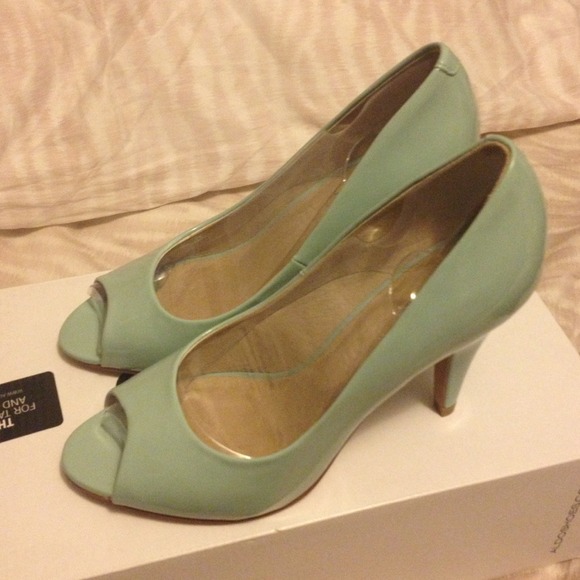 ❌❌SOLD❌❌Aldo seafoam blue heels