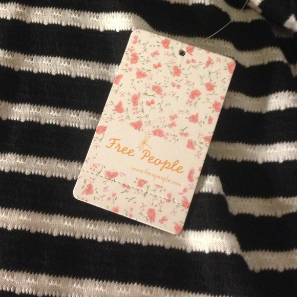 Free People Sweater! - Picture 2 of 4