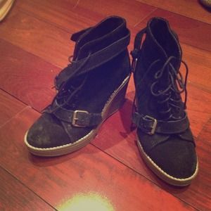 Madewell suede wedge booties