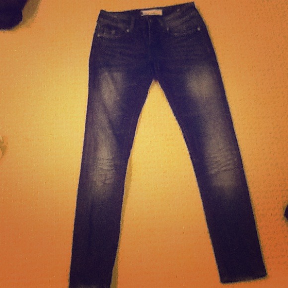 Vigoss Pacsun jeans :)