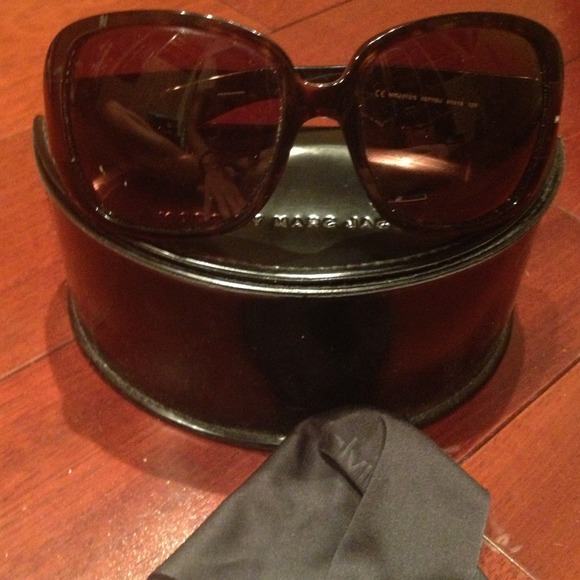 Marc Jacobs sunglasses