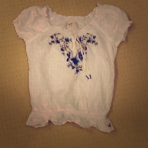 Floral peasant blouse HOLLISTER:)