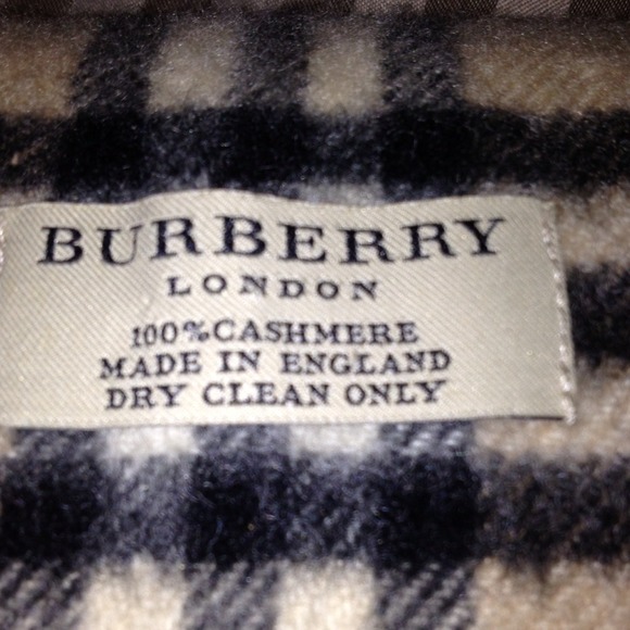 SOLD Burberry CASHMERE Scarf - Picture 3 of 3