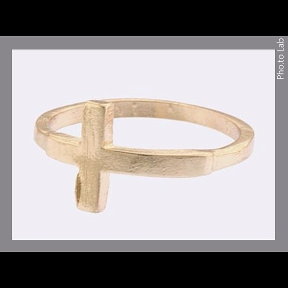 🚫SOLD🚫Sideway Cross Midi Ring - Picture 2 of 2