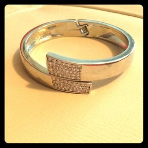 Bangle bracelet, worn once!