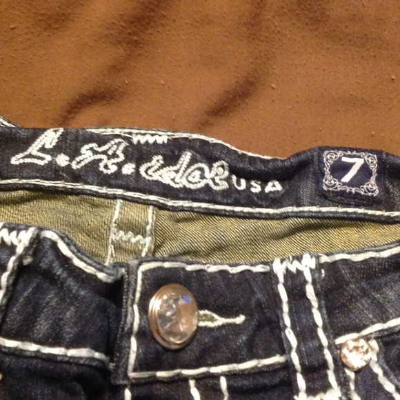 LA Idol Bling Denim Capris - Picture 3 of 3