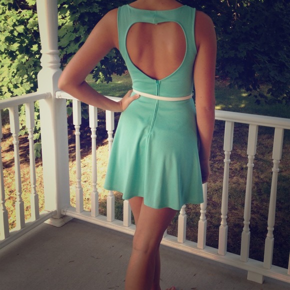 Dresses & Skirts - Mint Green Heart Cut Out Dress
