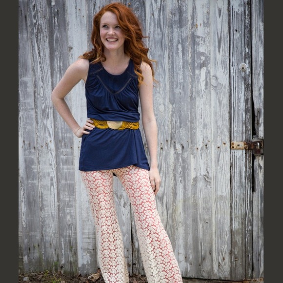 - S O L D - - Picture 3 of 4