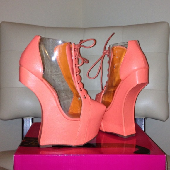 New Privileged Platforms 7.5 so hot - Picture 2 of 2