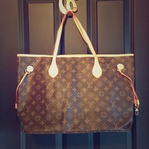 Louis Vuitton Neverfull MM