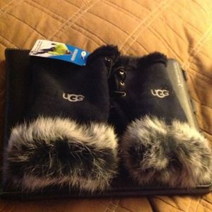 Ugg gloves
