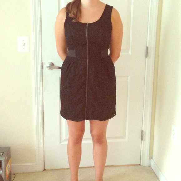 Black lace dress