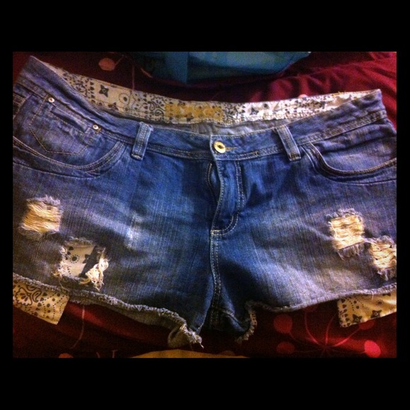 Blue jean short