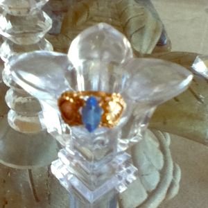 10kt ring and Black coach sandals