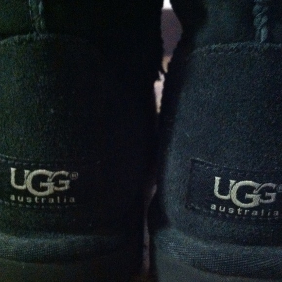 Gently Used Black Ugg Boots
