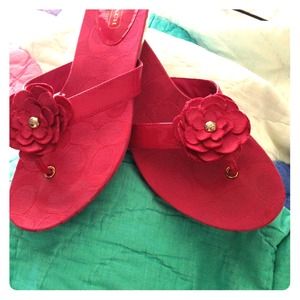 🌺Authentic Coach Flip Flops 🌺