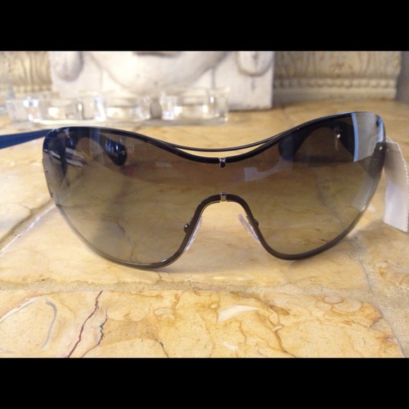 Prada Accessories - Prada Sunglasses Brand New never worn