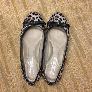 Kenneth Cole flats!