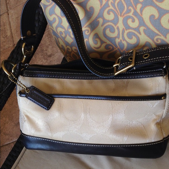 Cyber Monday Sale!!!Classic canvas Coach bag - Picture 2 of 4