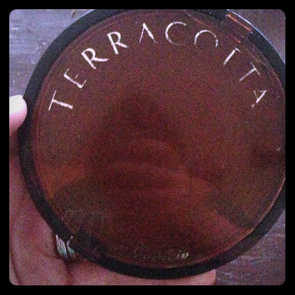 🌟JUST REDUCED🌟 Guerlain mosaic bronzer