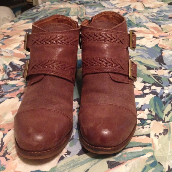 🚫Sold🚫.      Brown short boots