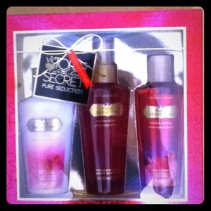 Victoria secret body spray, lotion& body wash