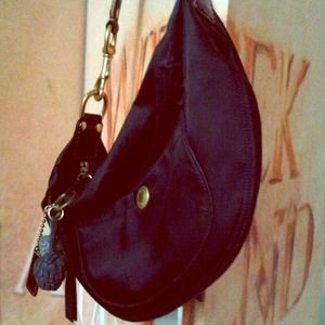 ****REDUCED*****Coach Hamptons Black Weekend Hobo