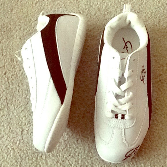 Super cute never been worn white shoes!(: