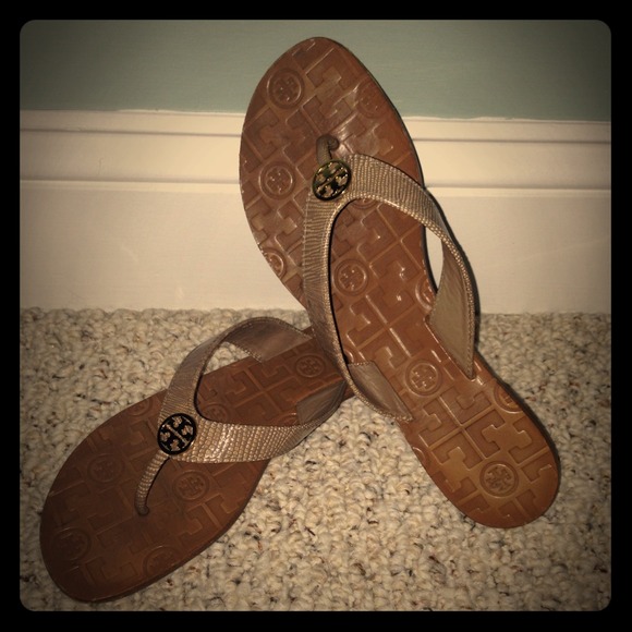 💗Tory Burch Thora Flip Flops-Beige💗