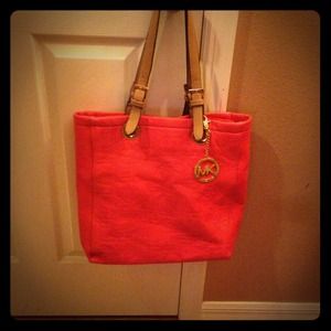 Coral Michael kors tote!