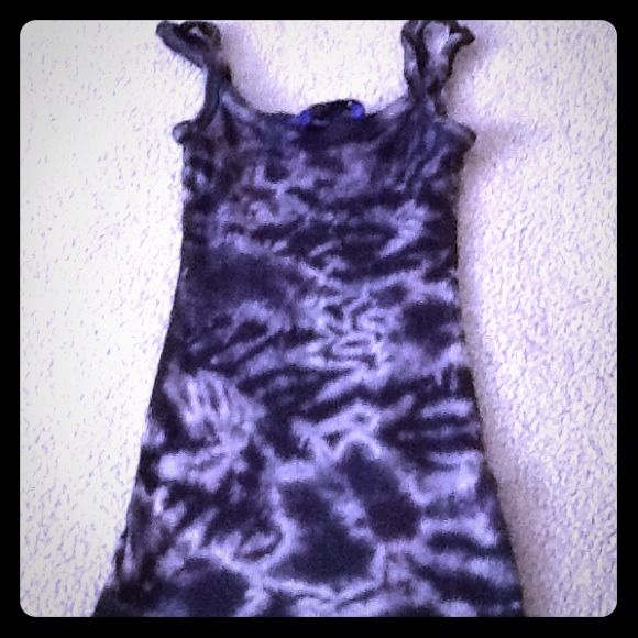 Cute black and white tank!(: