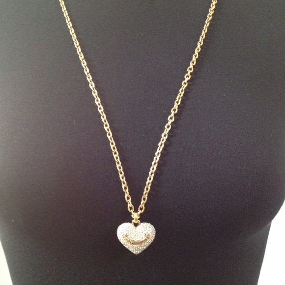 Juicy Couture heart necklace ❤ NWOT