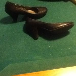 American Eagle Black 2 1/2 inch heels