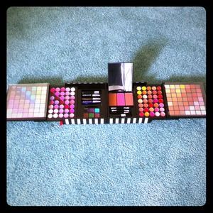 Sephora Collector's Edition make up