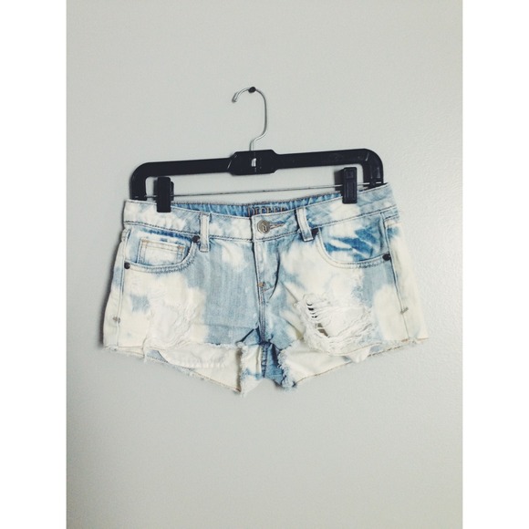 ❌SOLD❌Acid wash short shorts 💀✨