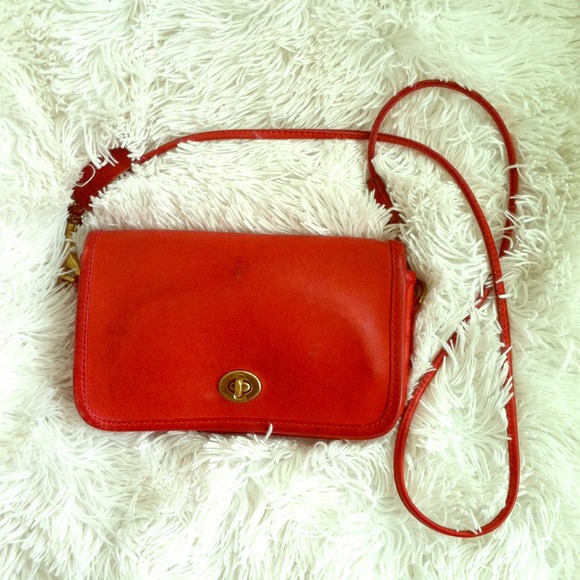 💢SOLD💢Authentic Vintage Coach purse ❤