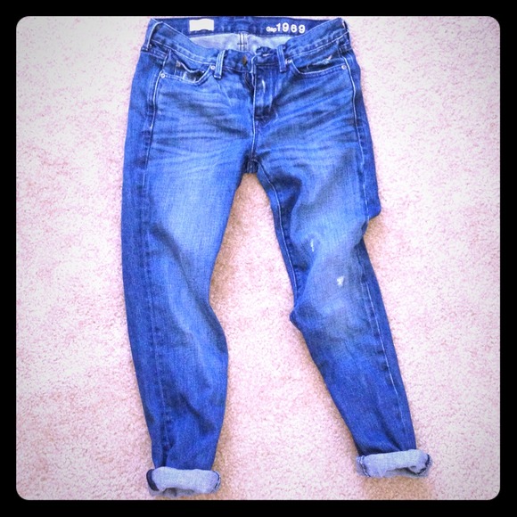 🚫SOLD in BUNDLE🚫Gap sexy boyfriend jeans 00R/24