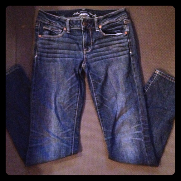 American Eagle skinny jeans