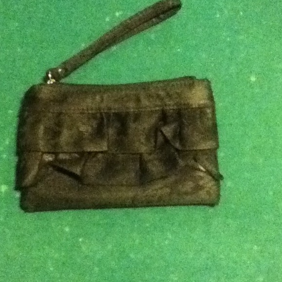 3 wallets - Picture 3 of 4