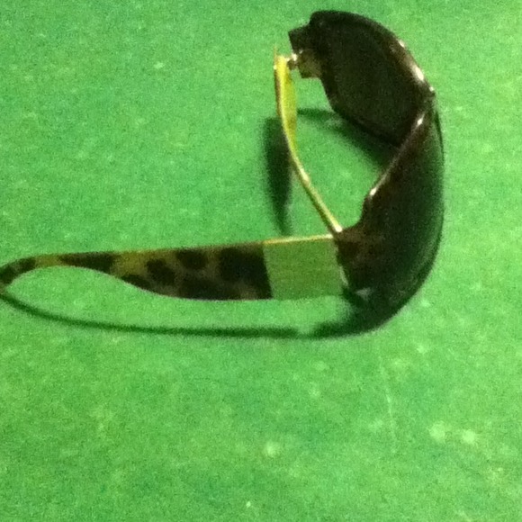 Vera Wang sunglasses