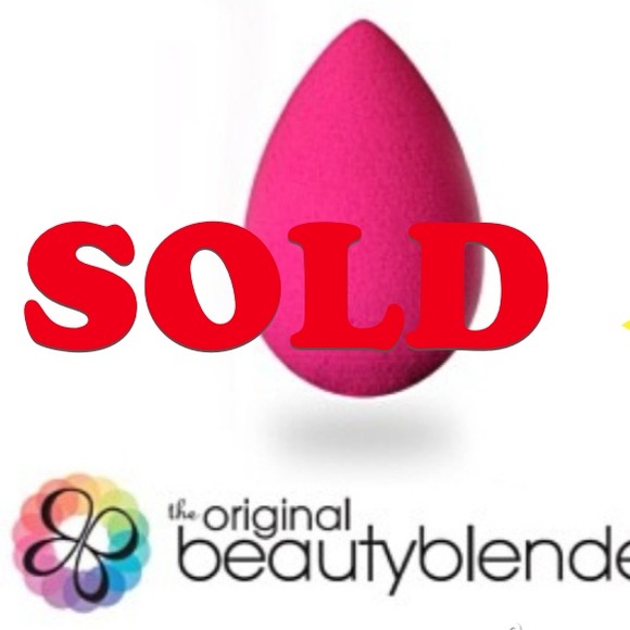 🚫SOLD🚫🎀 The Original BeautyBlender 🎀