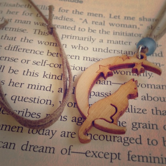 cat necklace
