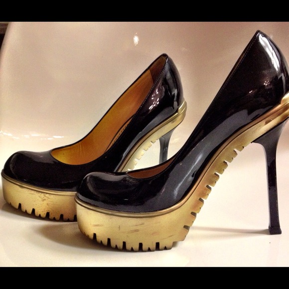 ❌SOLD❌YSL Yves Saint Laurent 6.5 Auth Heels Shoes - Picture 3 of 4