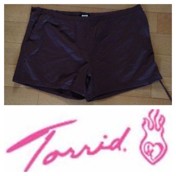 Torrid Other - 📌SALE📌 Torrid swim short/cover size 4 plus size