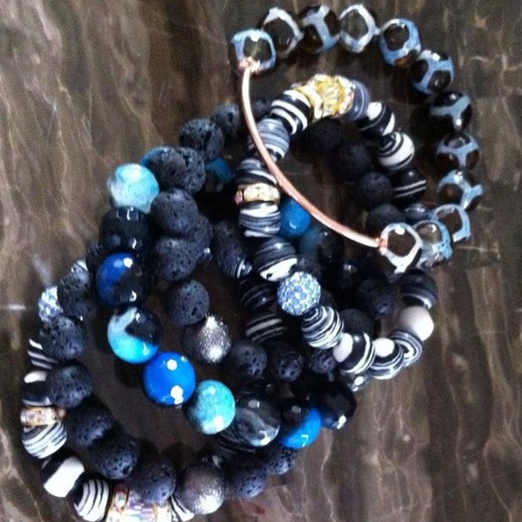 Blue safari bracelet - Picture 1 of 1