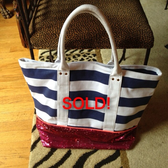 Deux Lux Tote for Beach Pool Boat or Vacation - Picture 1 of 4
