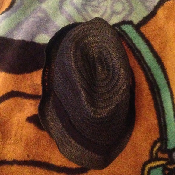 F21 Black Fedora - Picture 2 of 3