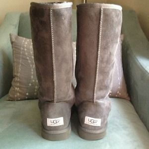 Tall grey UGG Australia boots size 8