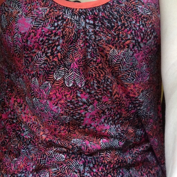 Sz 3 Celeb Pink shorts&a small Mudd patterned tank - Picture 4 of 4