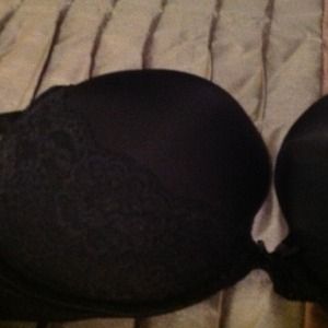 Victoria. Secret. Bra